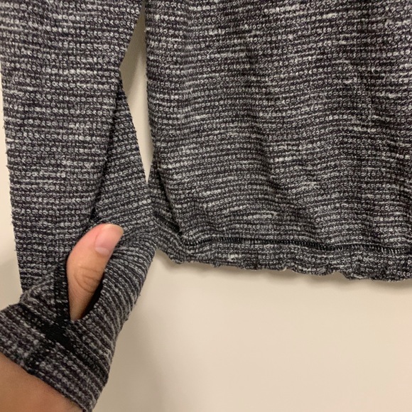 Lululemon Healthy Heart Pullover Hoodie Grey 4 - Picture 4 of 5